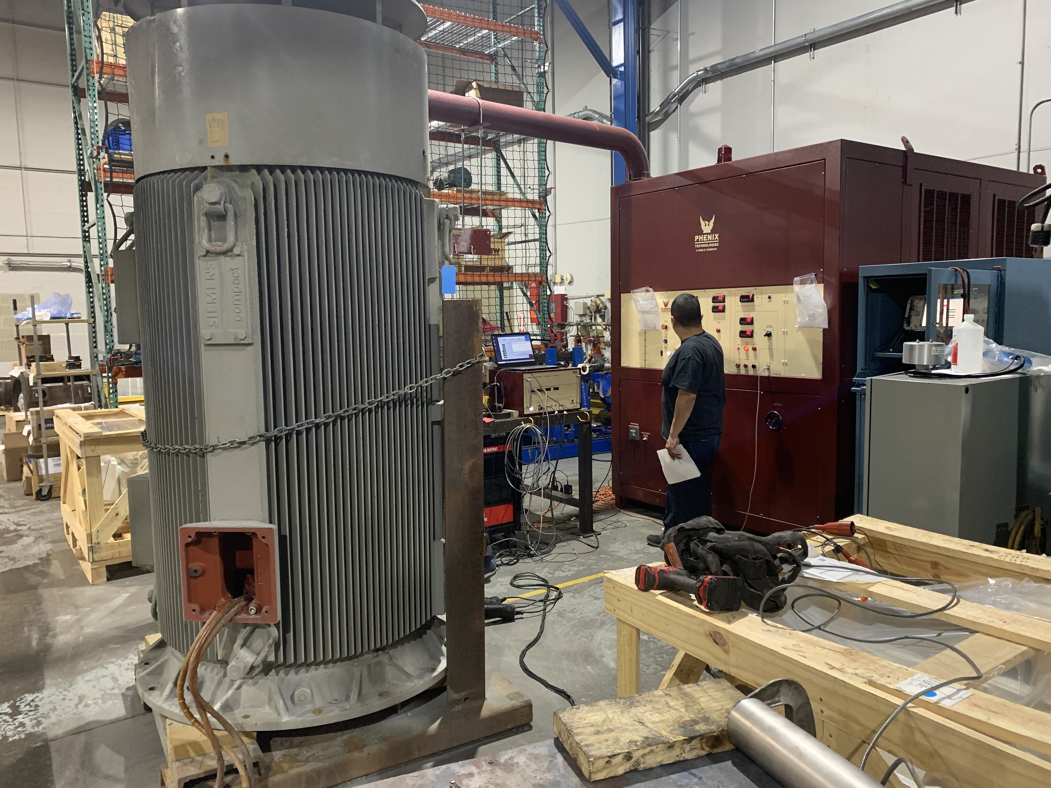 1000 HP SIEMENS motor standing 8 feet tall being tested on Apex Industrial Automation's Phenix test equipment.